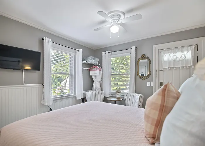 Westbrook Inn Bed And Breakfast